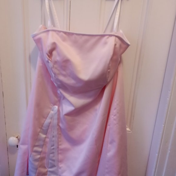 Jolie Dresses & Skirts - Pink semi-formal gown